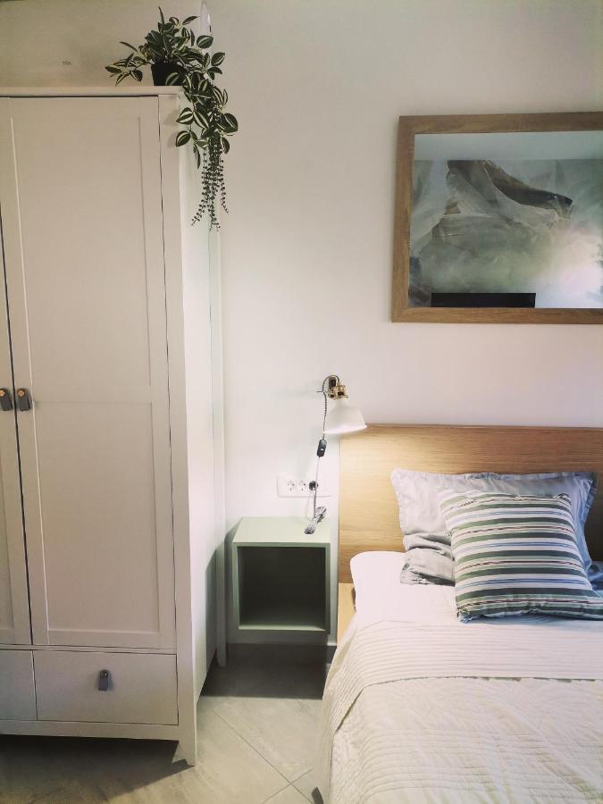 PUY Studio Apartment Monvi מראה חיצוני תמונה