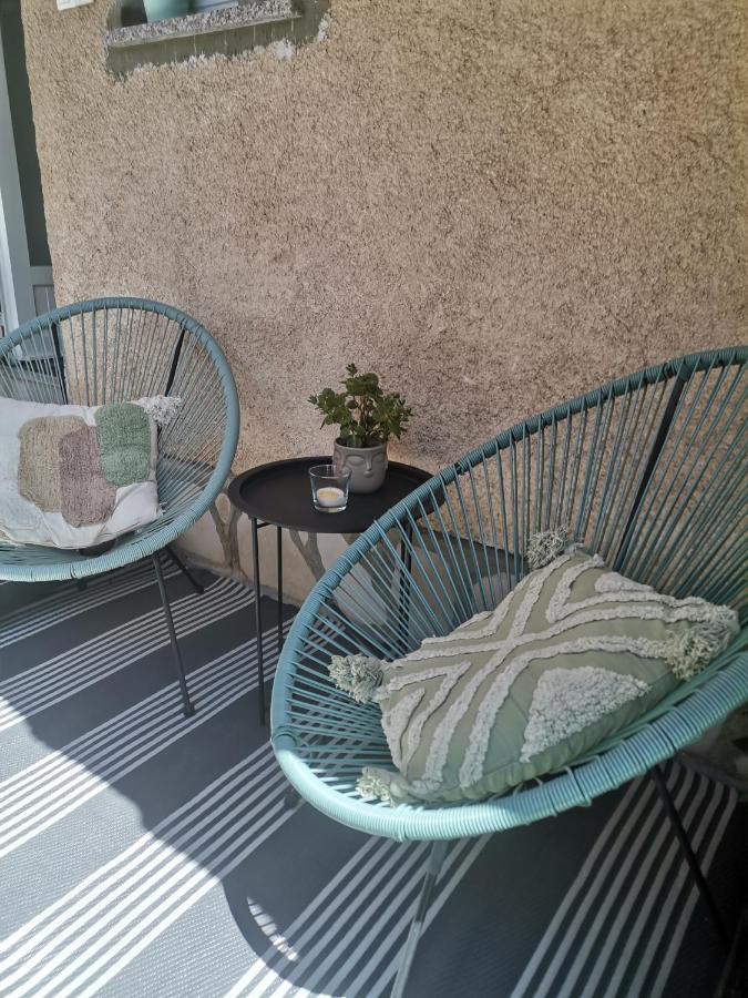 PUY Studio Apartment Monvi מראה חיצוני תמונה